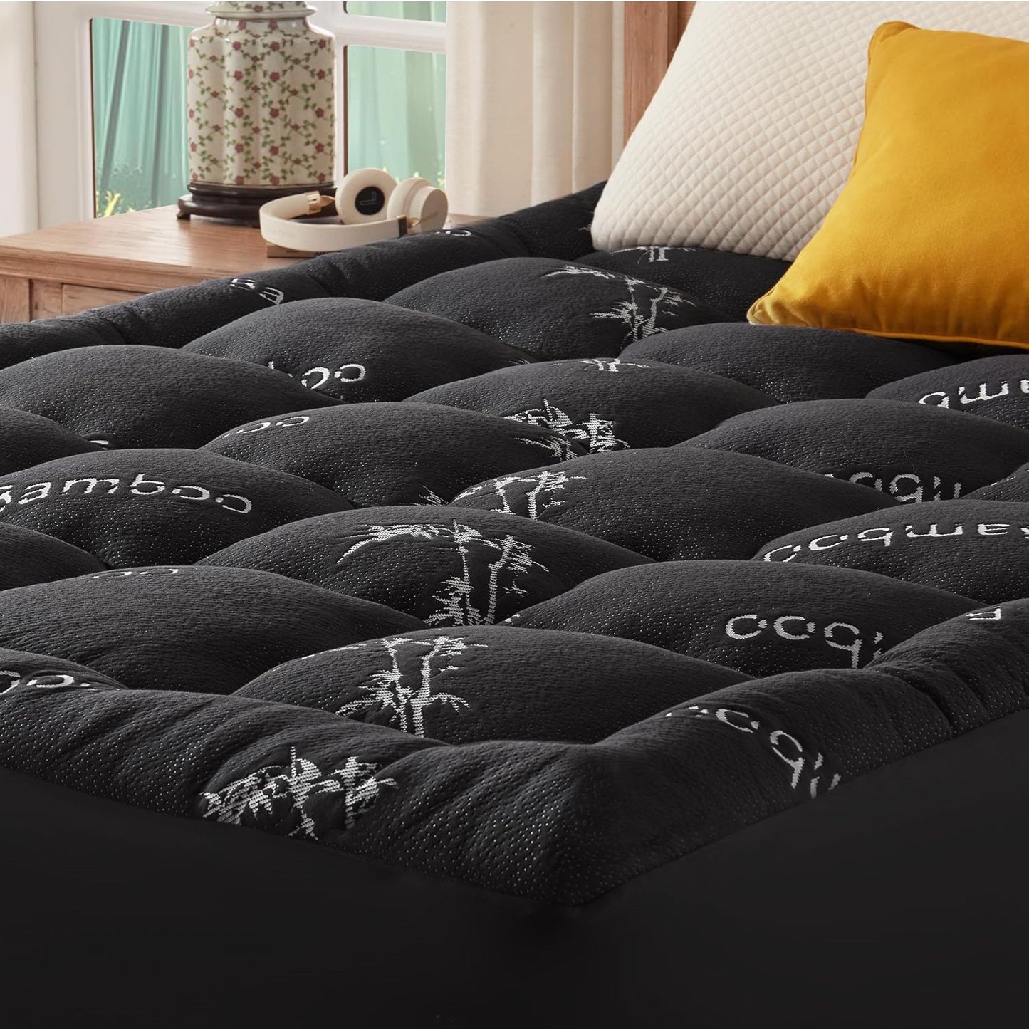 800GSM Mattress Topper Viscose Derived from Bamboo, Thick Pillowtop Fitted Mattress Cover with 45cm Deep Skirt - Machine Washable Hypoallergenic(King Single,Black)