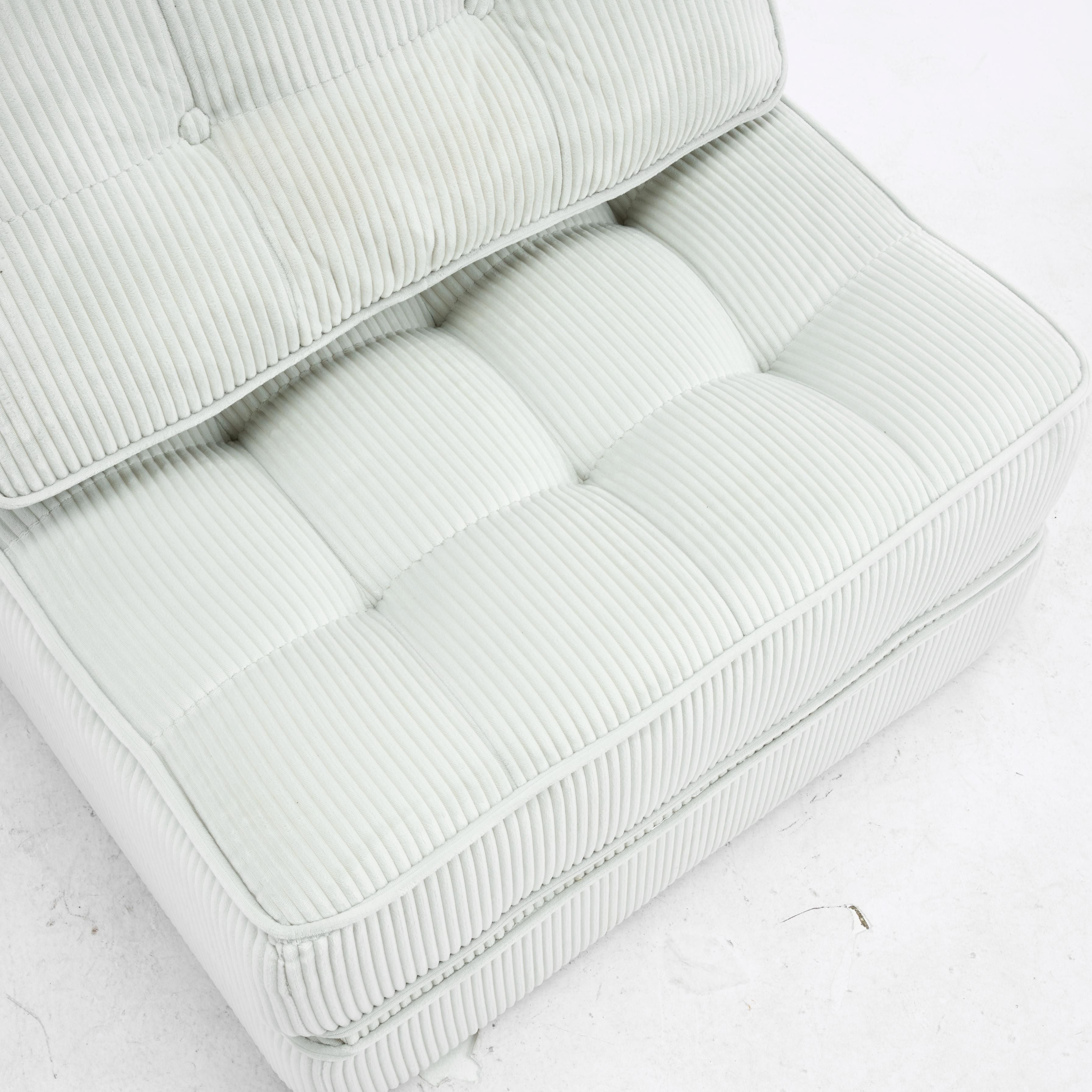 Comforro Hando Compressed Chair