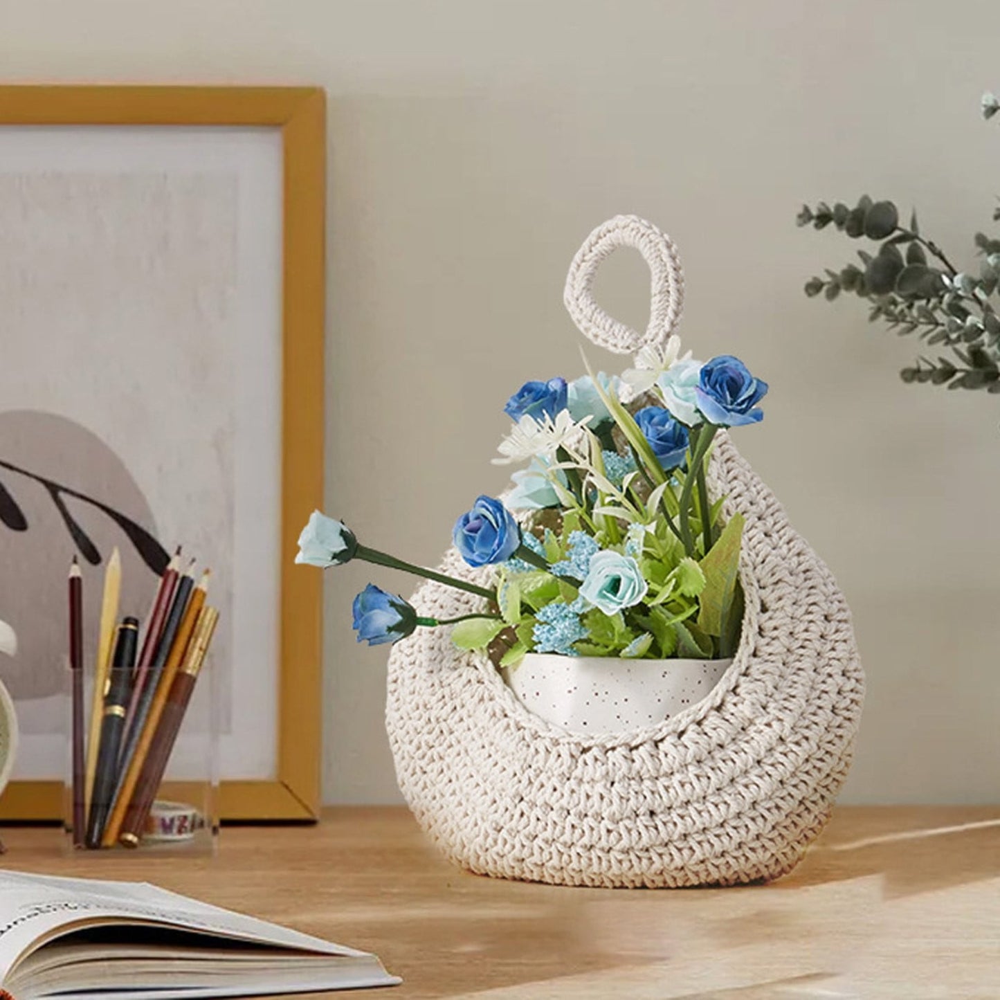 Woven Breads Baskets, Oval Small Fruit Baskets, Stackable Plastic Wicker Baskets for Serving Vegetables, Kitchen, Restaurant, Outdoor, Imitation Rattan, 1 Pcs, 7.48x5.11x2.75 9.06" x 6.69" Beige