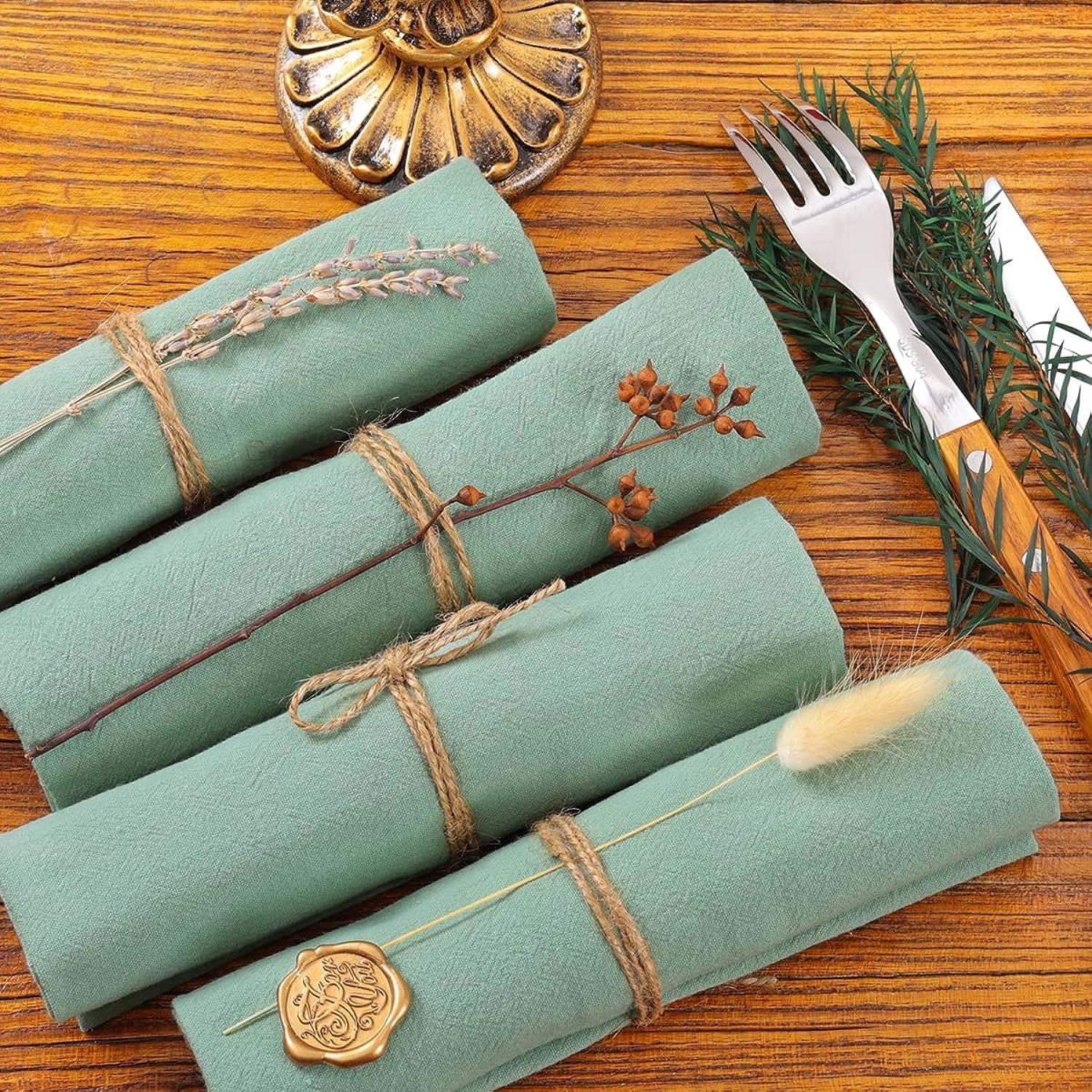 Holzlrgus Cotton Linen Napkins Bulk 17"x17" Stonewashed Cloth Dinner Napkins Rustic Thick Table Napkins for Fall Thanksgiving Christmas Party Wedding Decoration (Set of 4, Sage) Dusty Pink