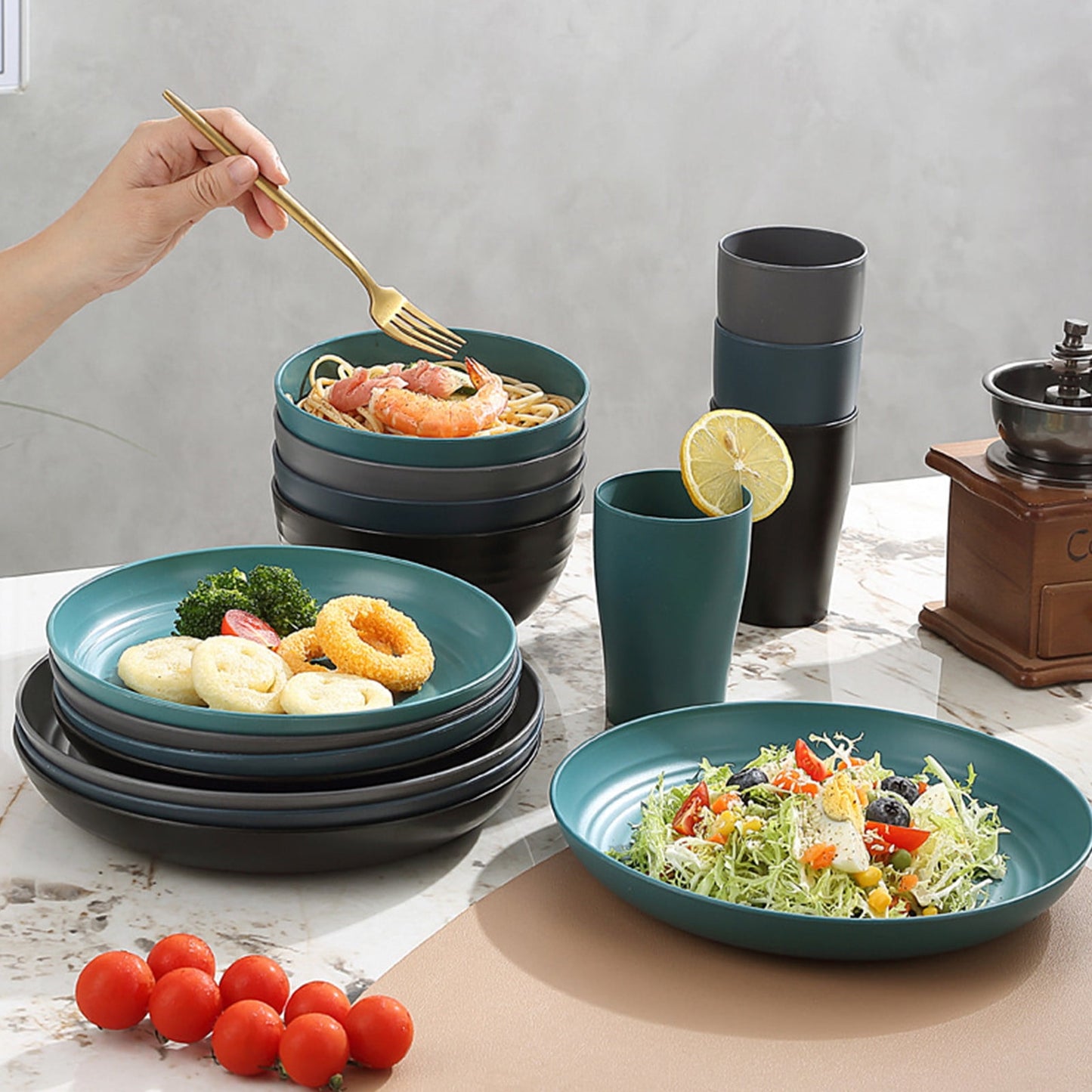 16 Pieces Kitchen Dinnerware Set, Service for 8, Dinner Plates, Dessert Plate, Cereal Bowls, Cups, Colorful Plastic Outdoor Camping Dishes Green