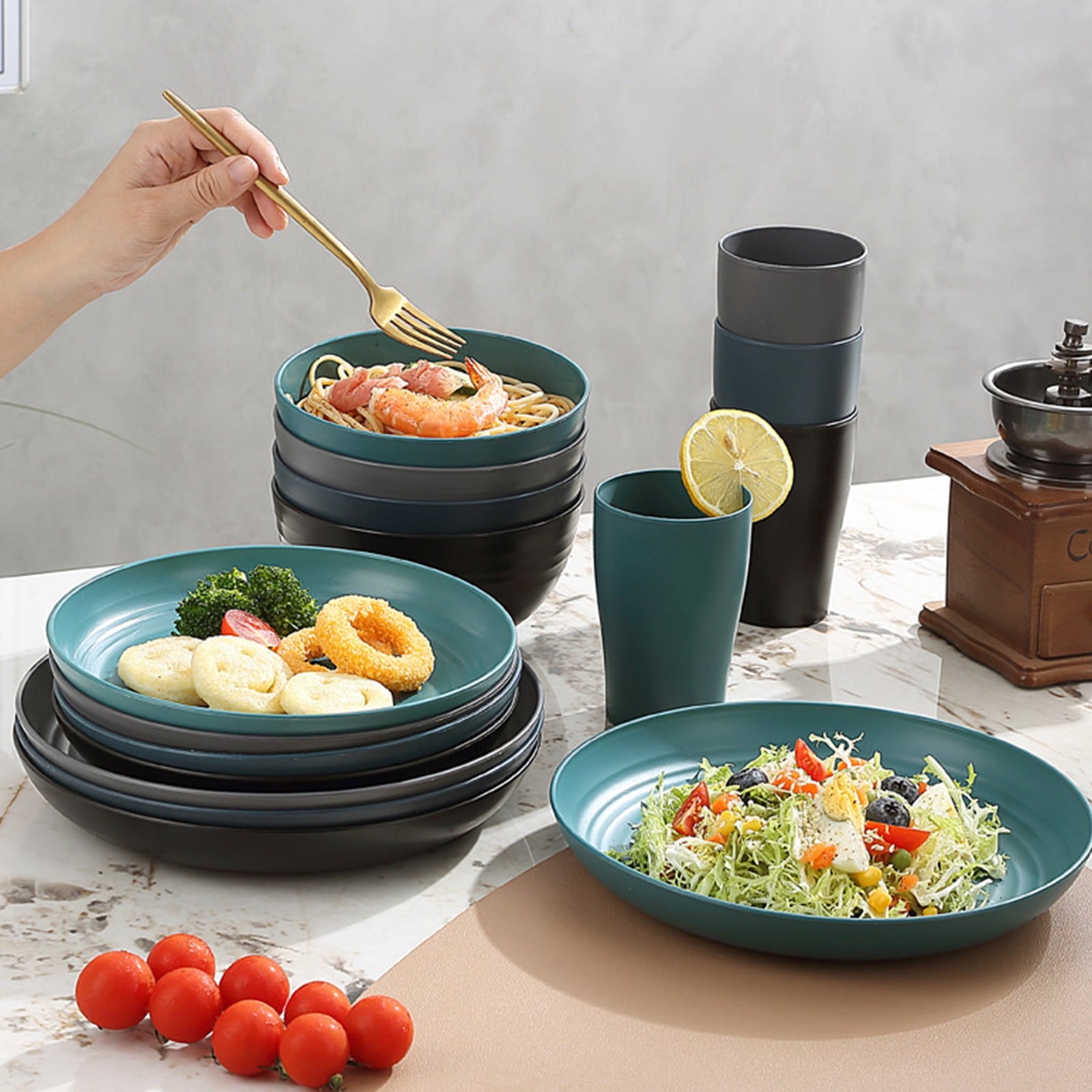 16 Pieces Kitchen Dinnerware Set, Service for 8, Dinner Plates, Dessert Plate, Cereal Bowls, Cups, Colorful Plastic Outdoor Camping Dishes Green