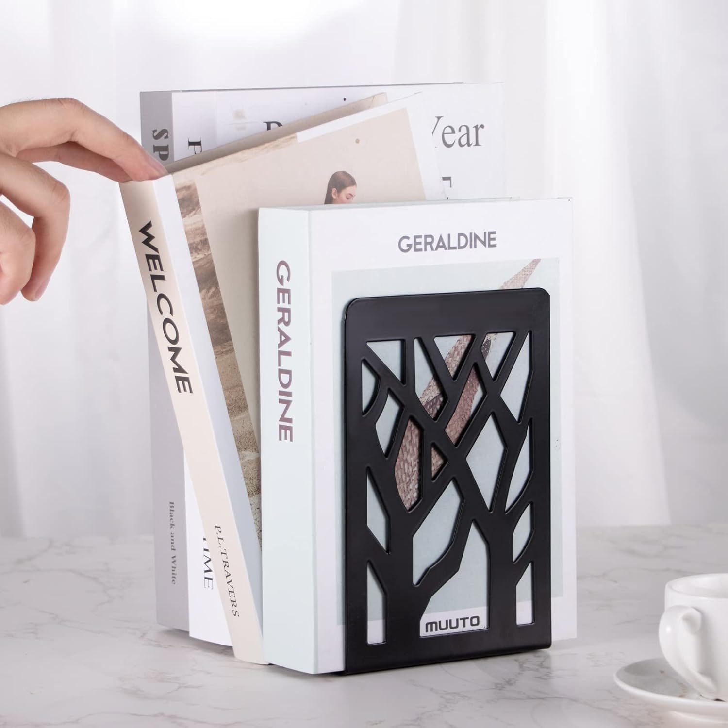 Book Ends, Bookends, Book Ends for Shelves, Bookends for Shelves, Bookend, Book Ends for Heavy Books, Book Shelf Holder Home Decorative, Metal Bookends, Bookend Supports, Book Stoppers (1 Pair, Black)