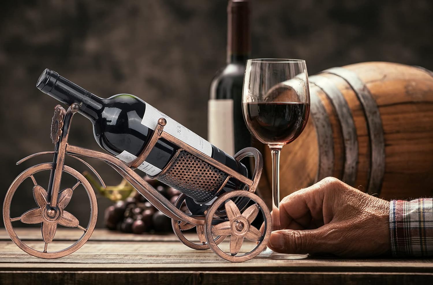 Floating wine rack - Wine rack with stainless steel chain - Metal table wine rack - Silver freestanding table wine rack