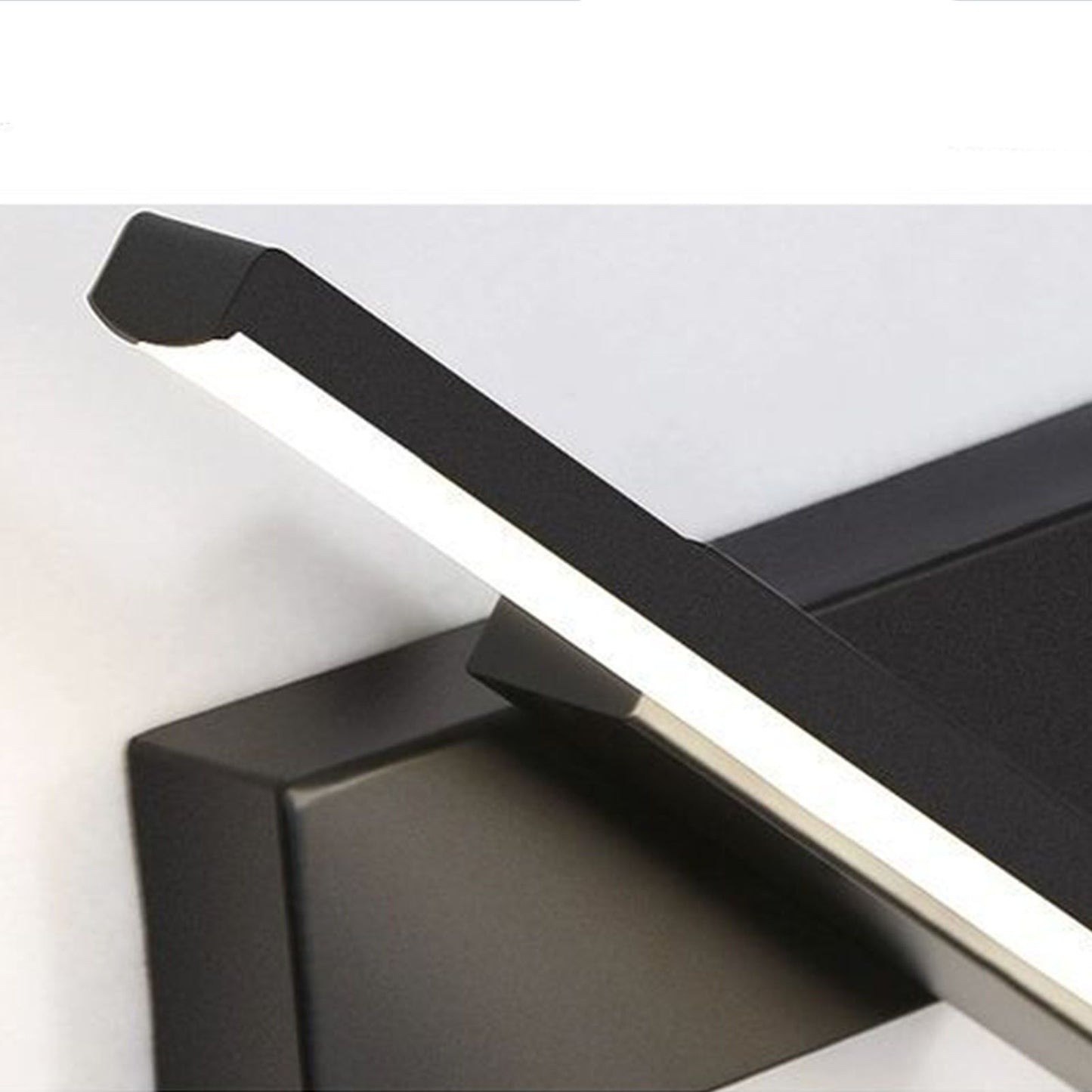 Bedroom Rotating Wall Lamp Iron Shell High Temperature Baking Surface Anti Corrosion Bedside Lamp for Home White Light Black