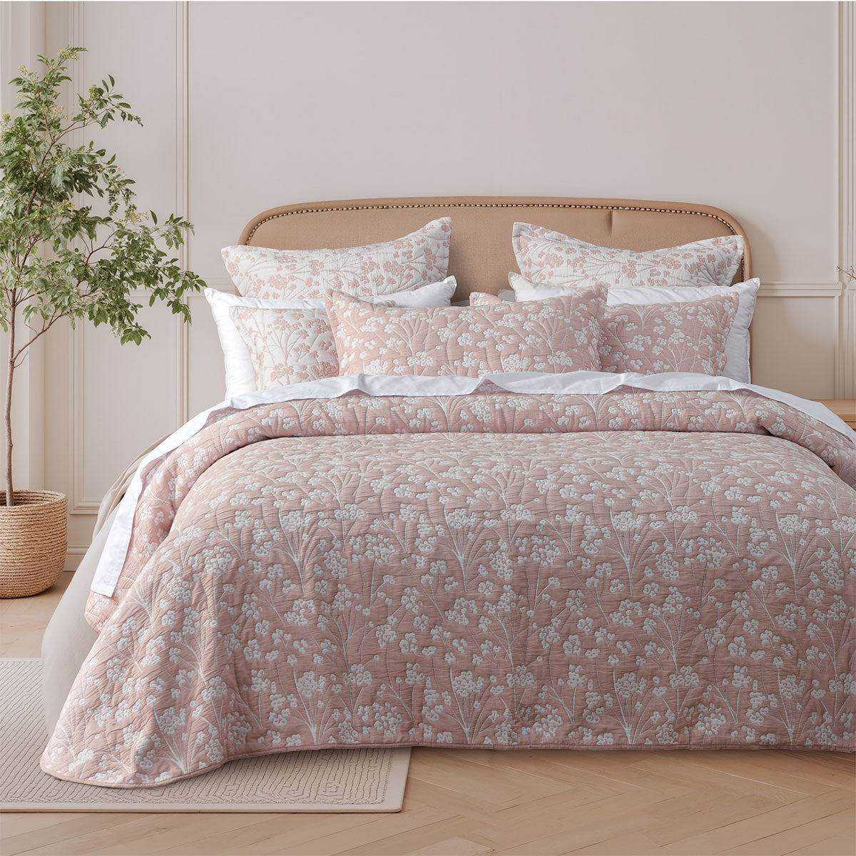 Bianca Myra Blush Floral Jacquard Bedspread Set Queen